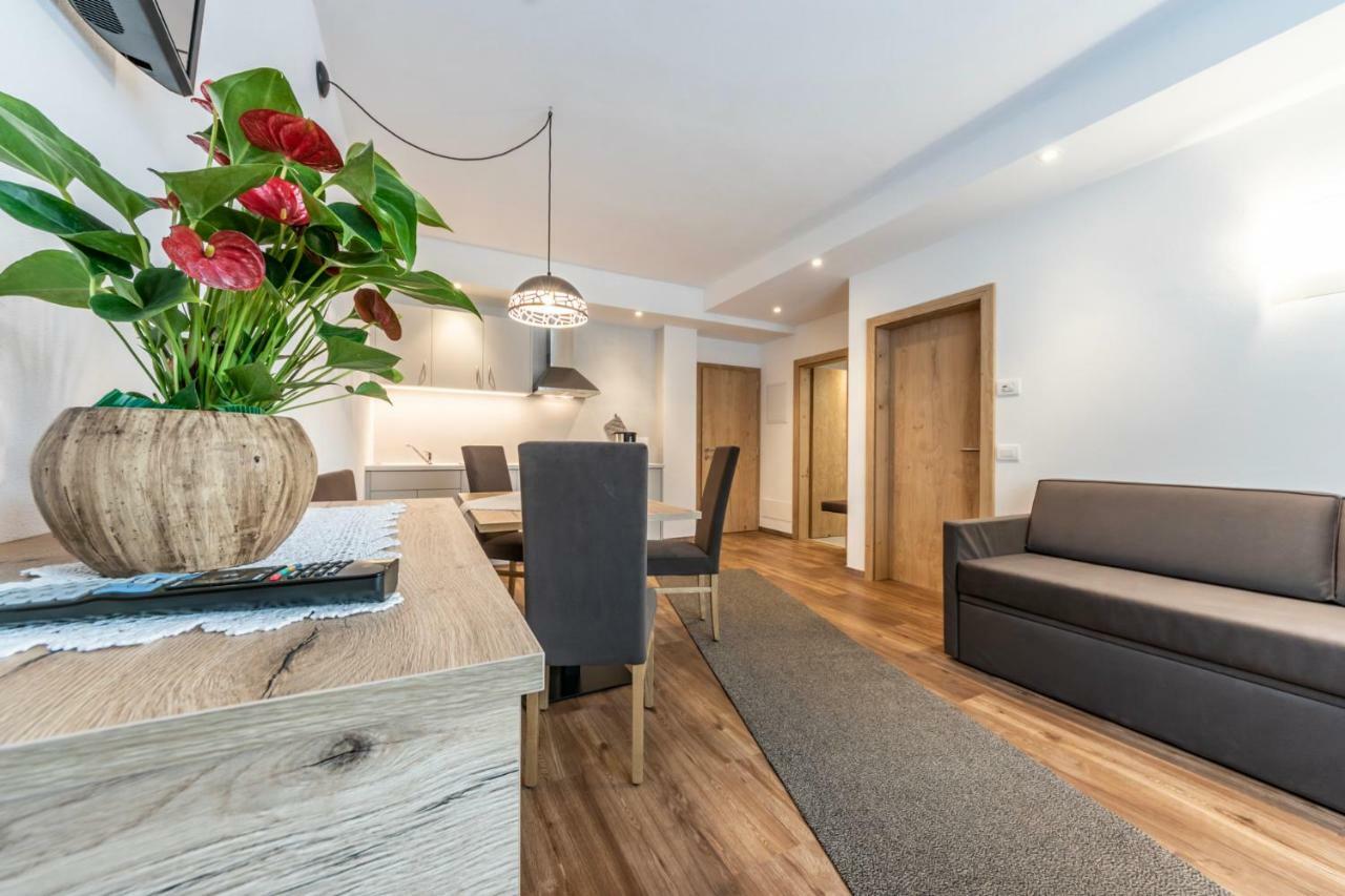 Alfred Ties Apartments San Vigilio Di Marebbe Ngoại thất bức ảnh